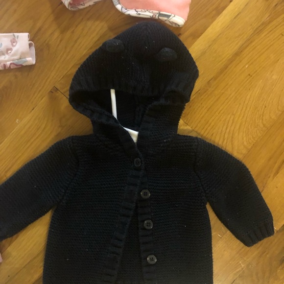 12 newborn sets two coats - Picture 2 of 14